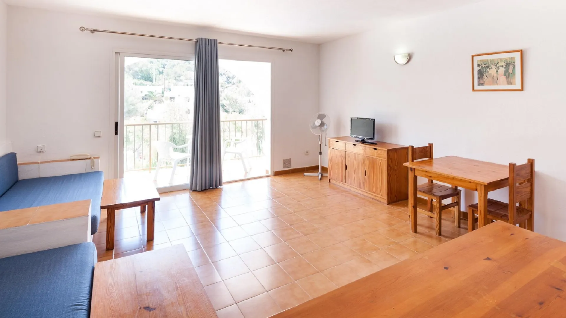 Aparthotel Puerto Cala Vadella Spanien