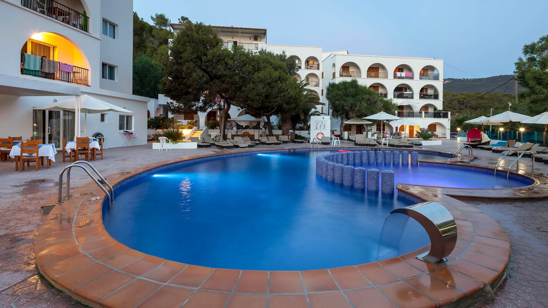 Aparthotel Puerto Cala Vadella Spanien
