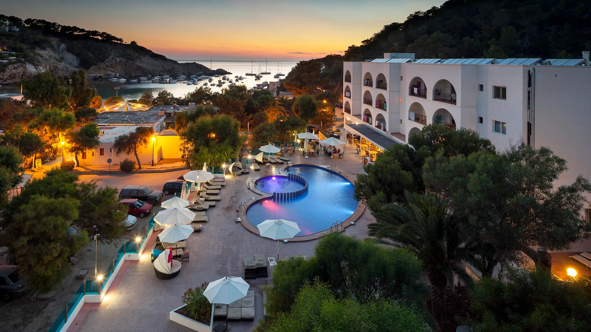***  Aparthotel Puerto Cala Vadella Spanien